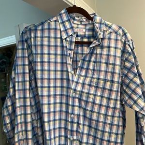 Mens IZOD pastel long sleeved dress shirt- NWOT